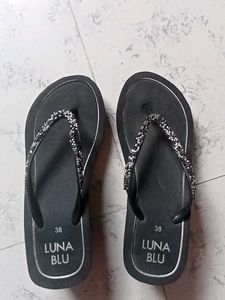 Luna Blu Black Embellished Flip Flops