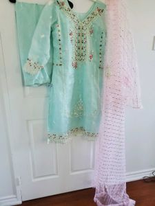 Elegant Mint Green Embroidered Salwar Kameez