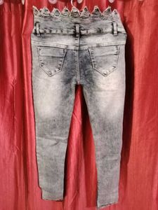 High-Waisted Grey Skinny Jeans