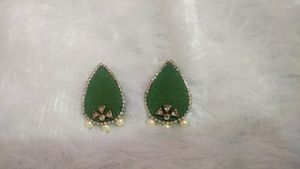 Teardrop Black Earrings
