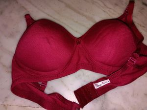 Skybeauty Lingerie Bra Size 32B.( New )