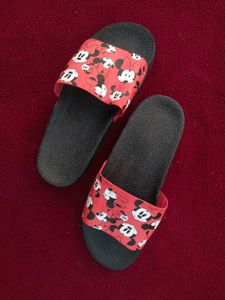 Mickey &amp; Minnie Flipkart Flops 🧸