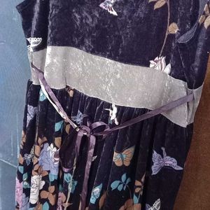 34 Bust Floral Printed Velvet Dress