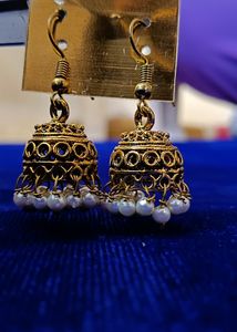 Oxidise Earring With Moti Latkan