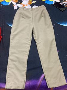 Get 2 Cargo Elastic Pants