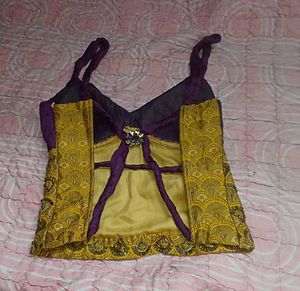 Vintage Style Traditional Top💜