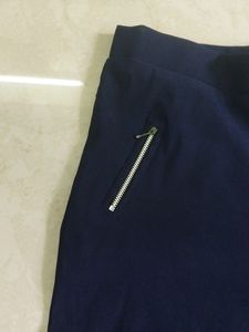 NAVY BLUE JEGGINGS ON SALEE