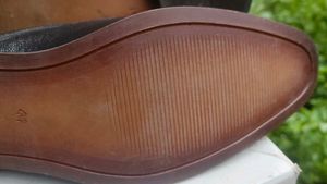 Size 7 Classic Leather Shoes