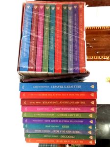 Classic Library Favourites 10 Books Set  English