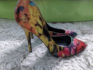 Steve Madden Original Heels