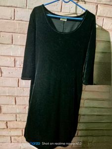 Vintage Black Velvet Midi Dress 🌸