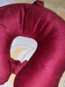 Soft Fibre Filled Neck Pillow for Car