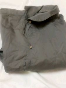Men&#39;s Casual Shirt