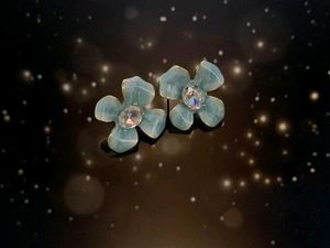Accessories With Premium Quality