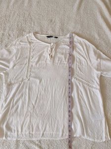 White Lace Trimmed Top Trendsetter