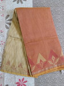 Peach And Beige Dual Tone Supernet Saree