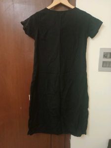 MORPANKH Black And Red Kurti, Size-S