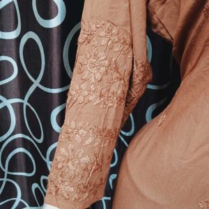 Chikankari Lakhnowi Rayon Kurti Set
