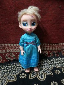 Disney Frozen Elsa Doll