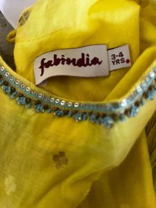 Fabindia Yellow Dress (3-4 Yrs)