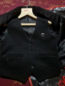 Velvet Blazer - Burgundy