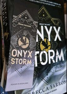 Onyx Storm by Rebecca Yarros + Exclusive Bookmark