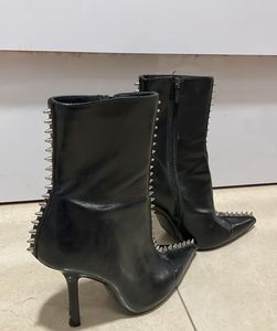 Zara Heels 👠 Boots