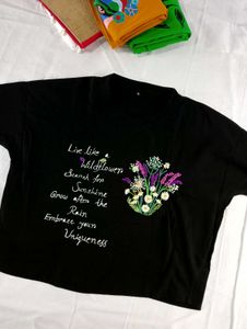 🆕✅Handcrafted Crop Top/tshirt.