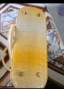Vintage Yellow Handbag