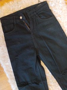 Black Baggy Denim Ripped Jeans For Women