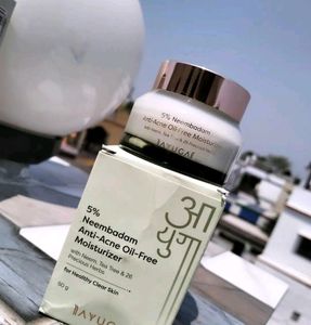 Ayuga Neembadam Face Wash+ 2 Pc Moisturiser