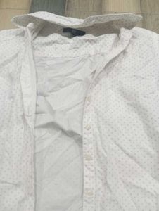 Gap Dotted Button Down
