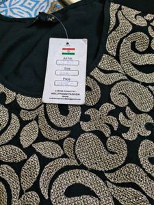 New With Tag Multicolour Xl Kurti Without Sleeves