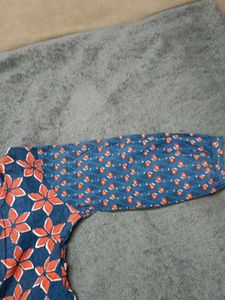 Floral Print Short Kurta