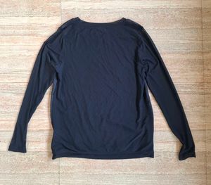 Stylish Black Long Sleeve Top