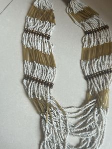 Very Pretty Necklace To Wear On Saree Suits And