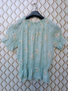 New With Tag Korean Clinched Waist Crop