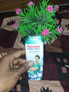 Navratna Cool Talc
