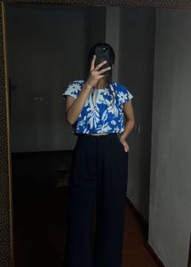 NEW LOOK Floral Blue Crop Top