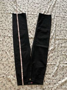 Women Black Wide Leg High-Rise Clean Look Jeans