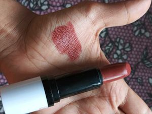 Nude Lipsticks