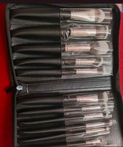 Selling Pac Brand New Brush Se