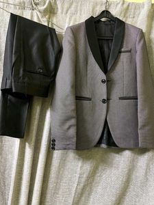 Grey Patterned Suit