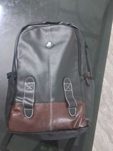 Backbag Leather