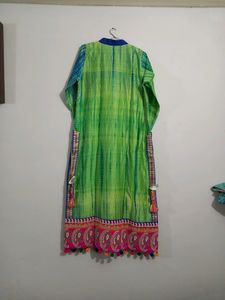 It&#39;s Narrow Cut Kurti With Fully Gher,