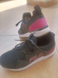 FILA SPORTS SHOES