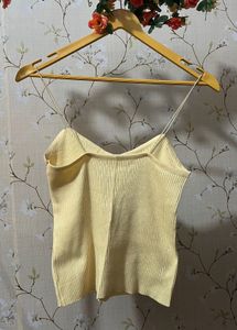Butter Yellow Top