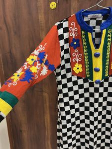 women woolen kurti