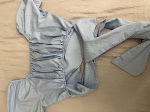 Blue Knot Top