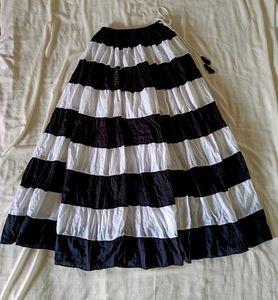 Black &amp; White Tiered Maxi Skirt